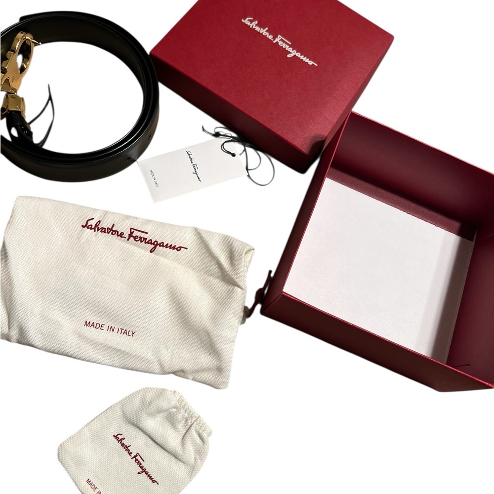 Salvatore Ferragamo Black and Gold Belt - Picture 2 of 7